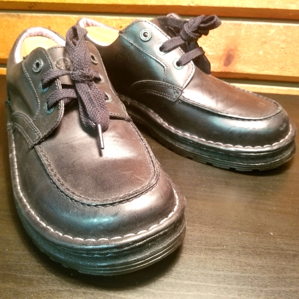 Maddock Dr. Martens Lace up